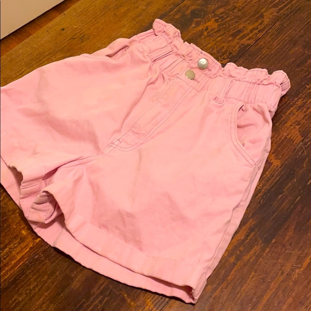 H&M🛍 HIGH-WAISTED COTTON SHORTS IN BUBBLEGUM PINK